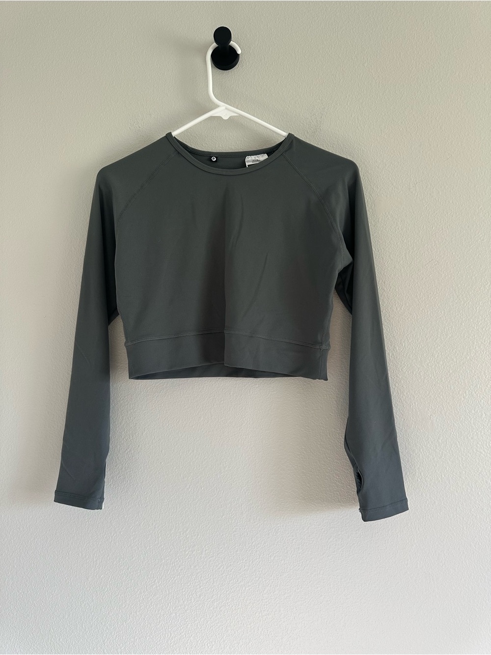 AYBL Cropped Long-Sleeve Workout Top - Gray,XL,Thumbholes